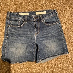 Pilcro Script Jean Shorts- 26”
